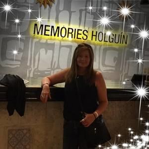 Meet your Posher, Marie